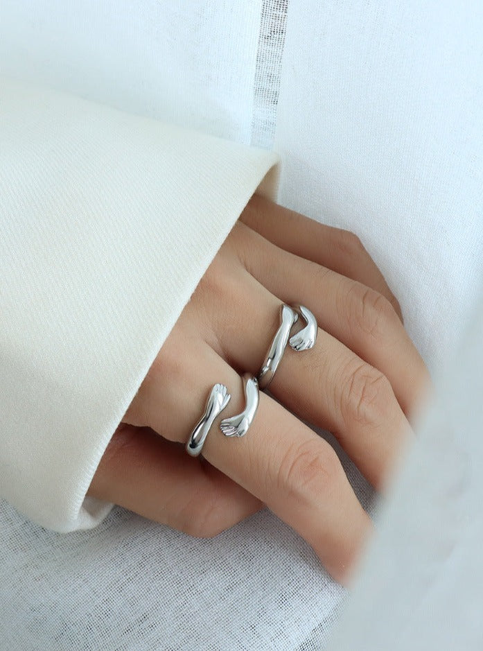 Eugene Hug Me Ring Waterproof