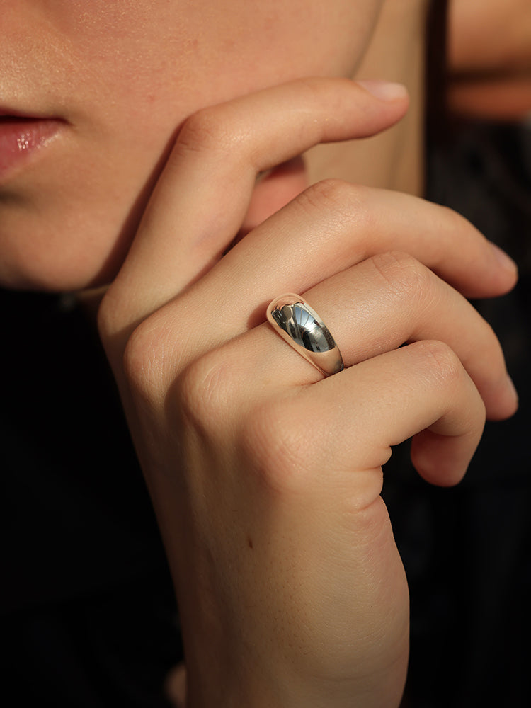 Bague dôme en argent Lana