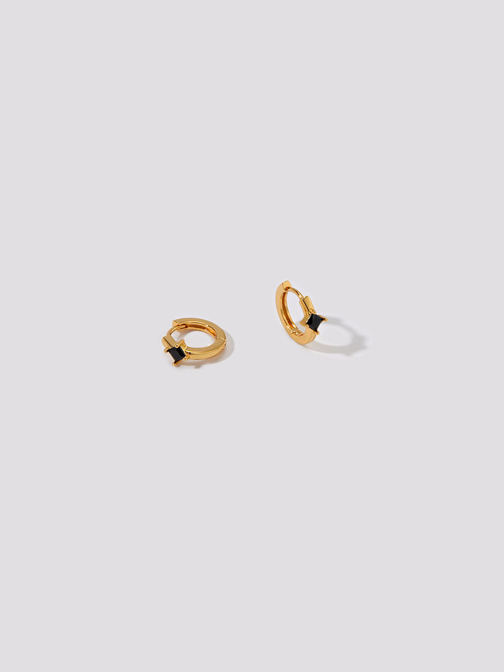 Aro Halfrid con circonitas y diamantes negros