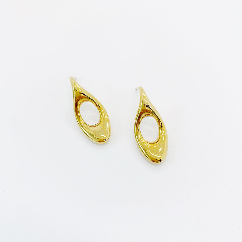 Aretes contemporáneos Gry