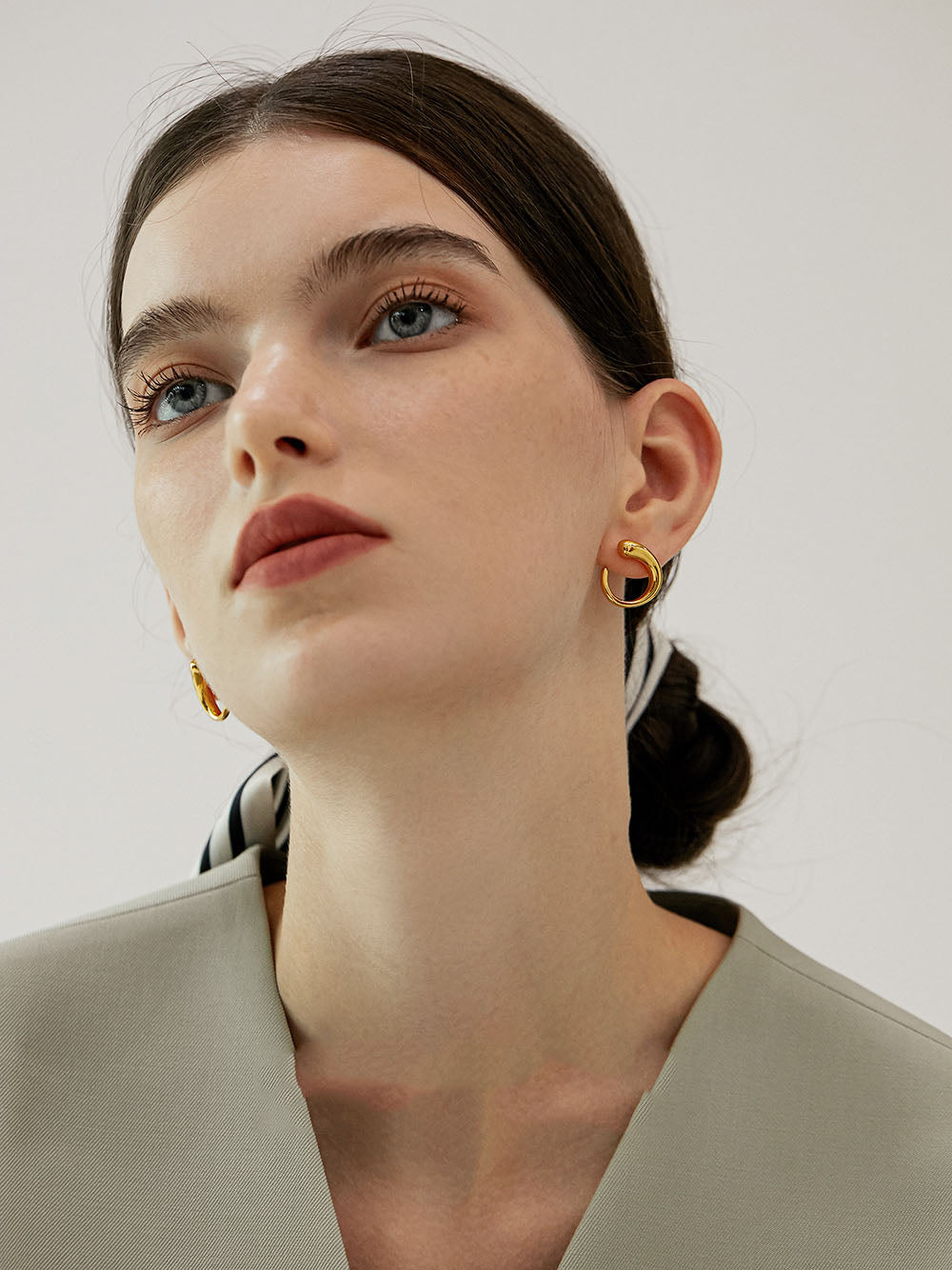Ursula Curved Stud Earrings