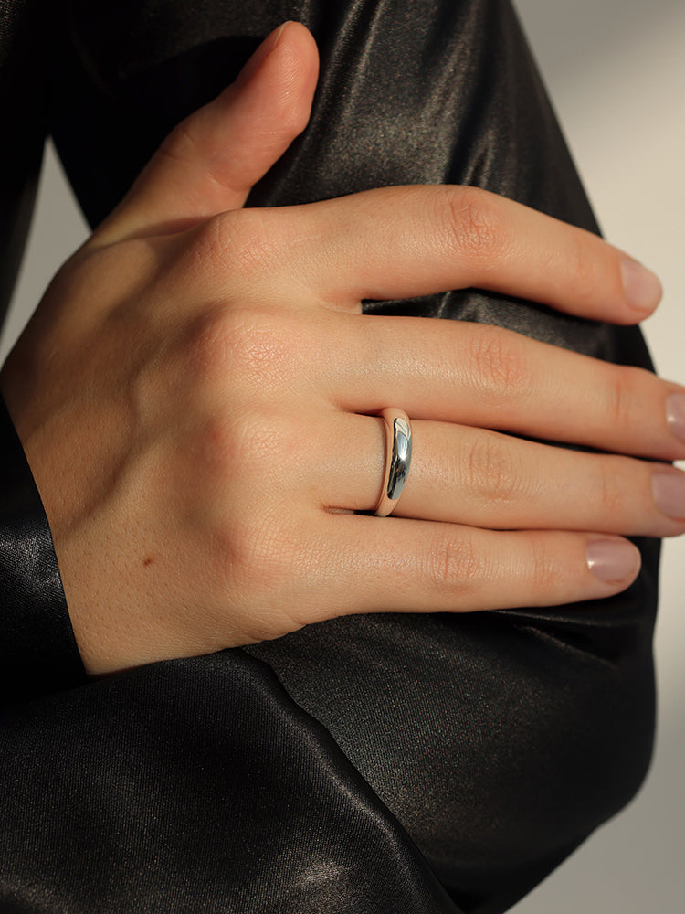 Bague dôme en argent Lana