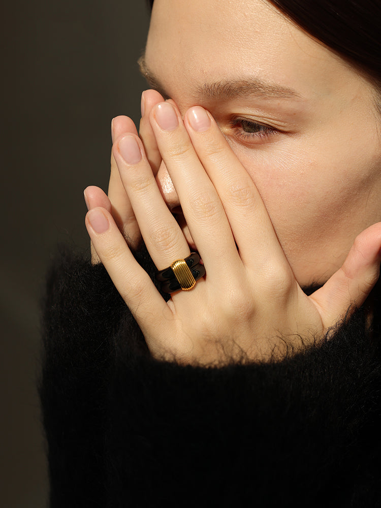 Bianca Black Enamel Gold Ribbed Ring