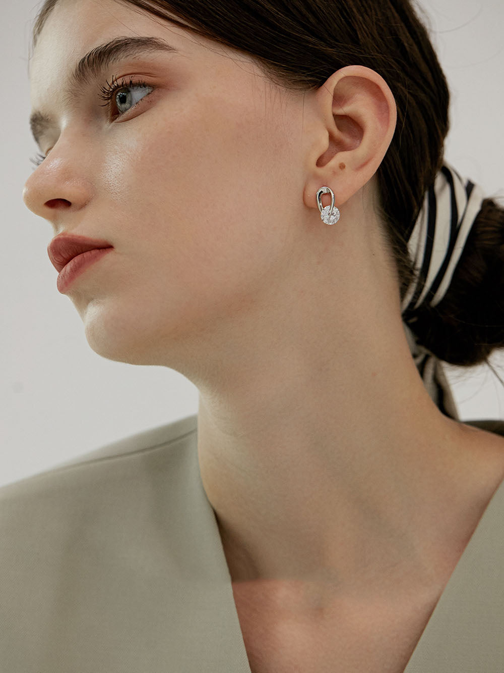 Pendientes Freja con circonitas brillantes