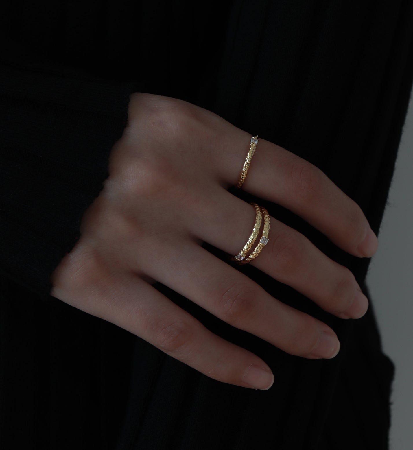 Ultra-thin Hammer CZ Ring 18K Gold Slim Band Ring