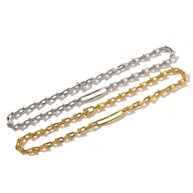 Horseshoe Linked Chain Choker