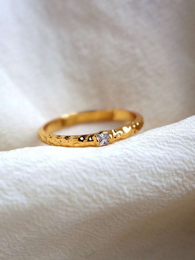 Ultra-thin Hammer CZ Ring 18K Gold Slim Band Ring