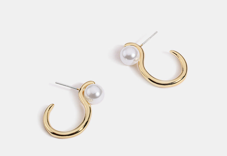 Gold Pearl Stud Earrings