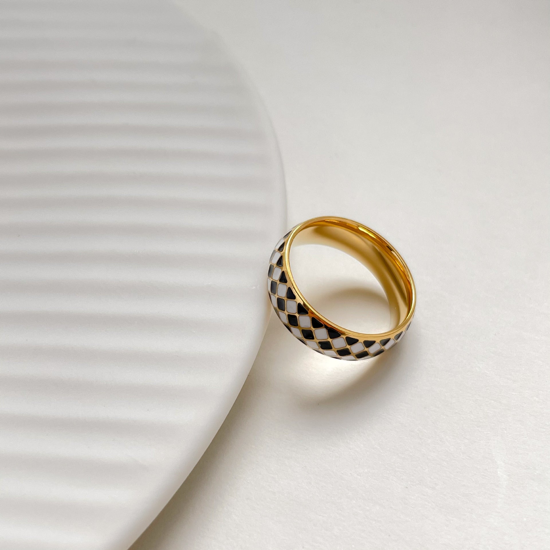 Checker Dome Ring, Slim Ring, Wide Band Ring Gold18K Titanium Steel
