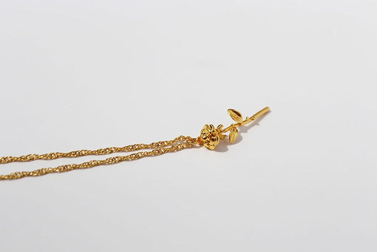 Gold Rose Pendant & Pearl Choker