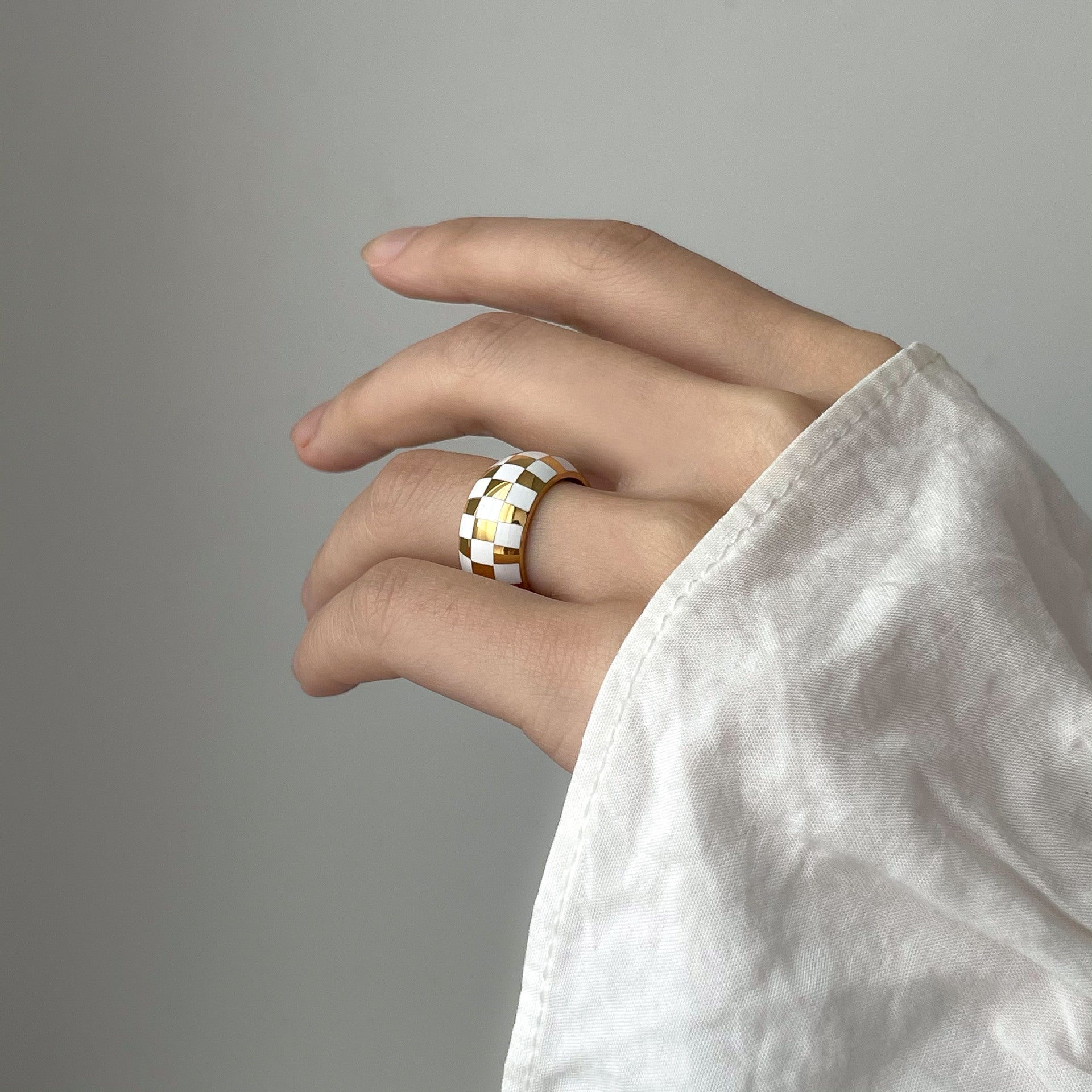 Checker Dome Ring, Slim Ring, Wide Band Ring Gold18K Titanium Steel