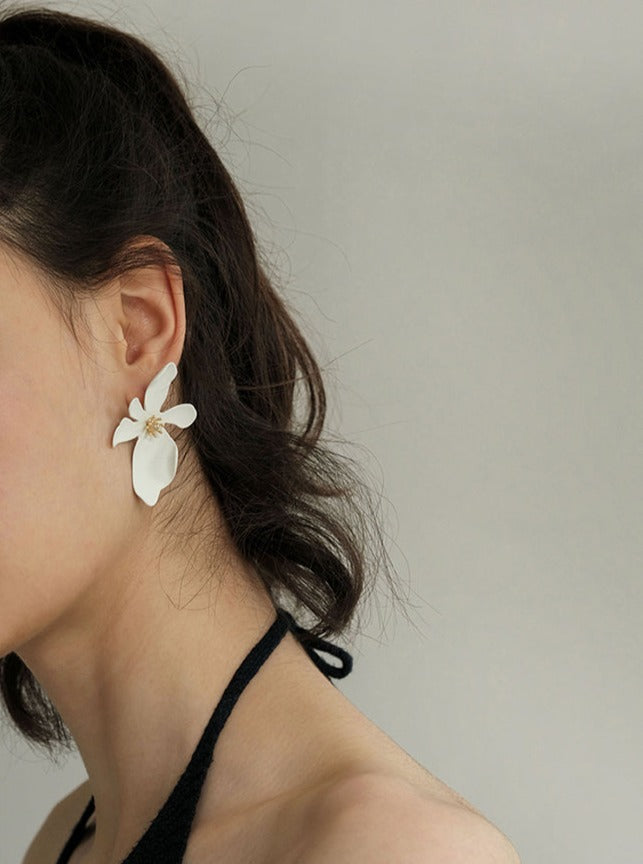Daisy Blossom Stud Earrings