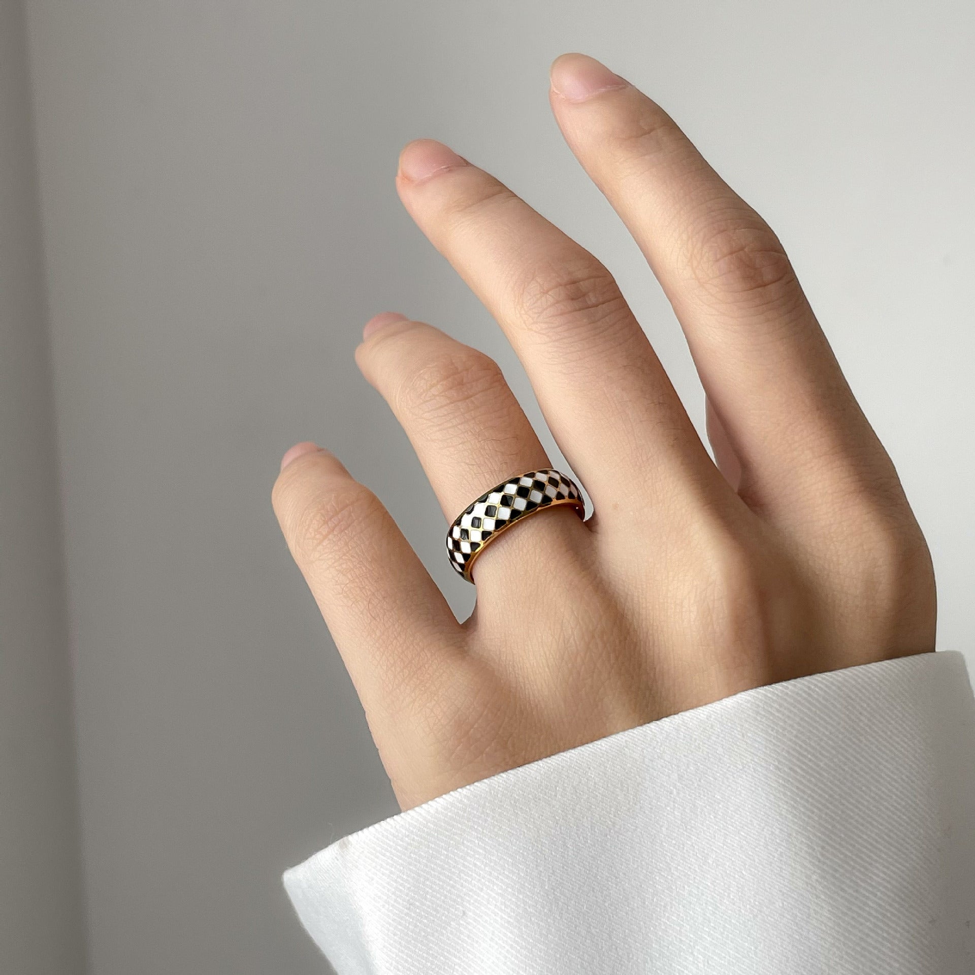Checker Dome Ring, Slim Ring, Wide Band Ring Gold18K Titanium Steel