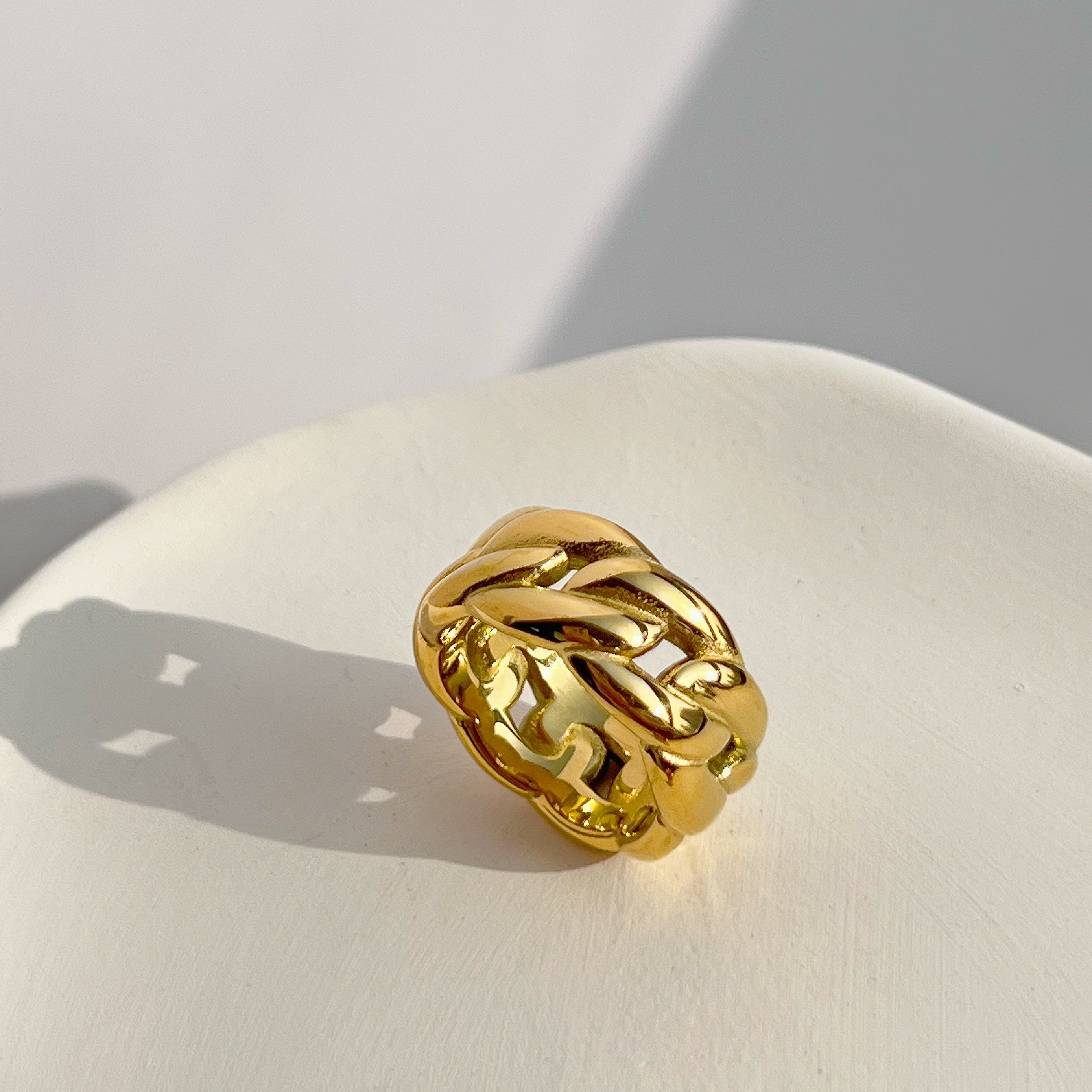 Oblession Bold Waterproof Statement Rings 18K
